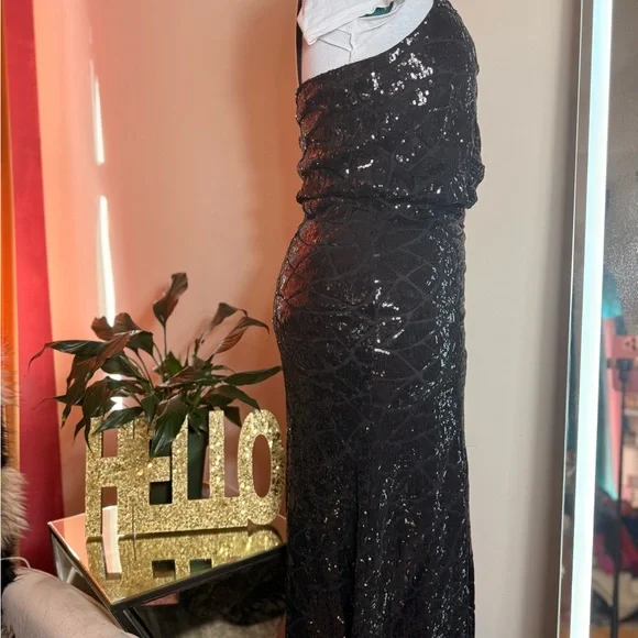 Black Sequin Evening Gown - Picture 2 of 5
